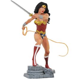 DC Gallery - Wonder Woman Lasso - Comic Statue